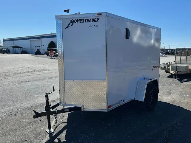 enclosed v nose cargo trailer 5 x 8 (barn doors)