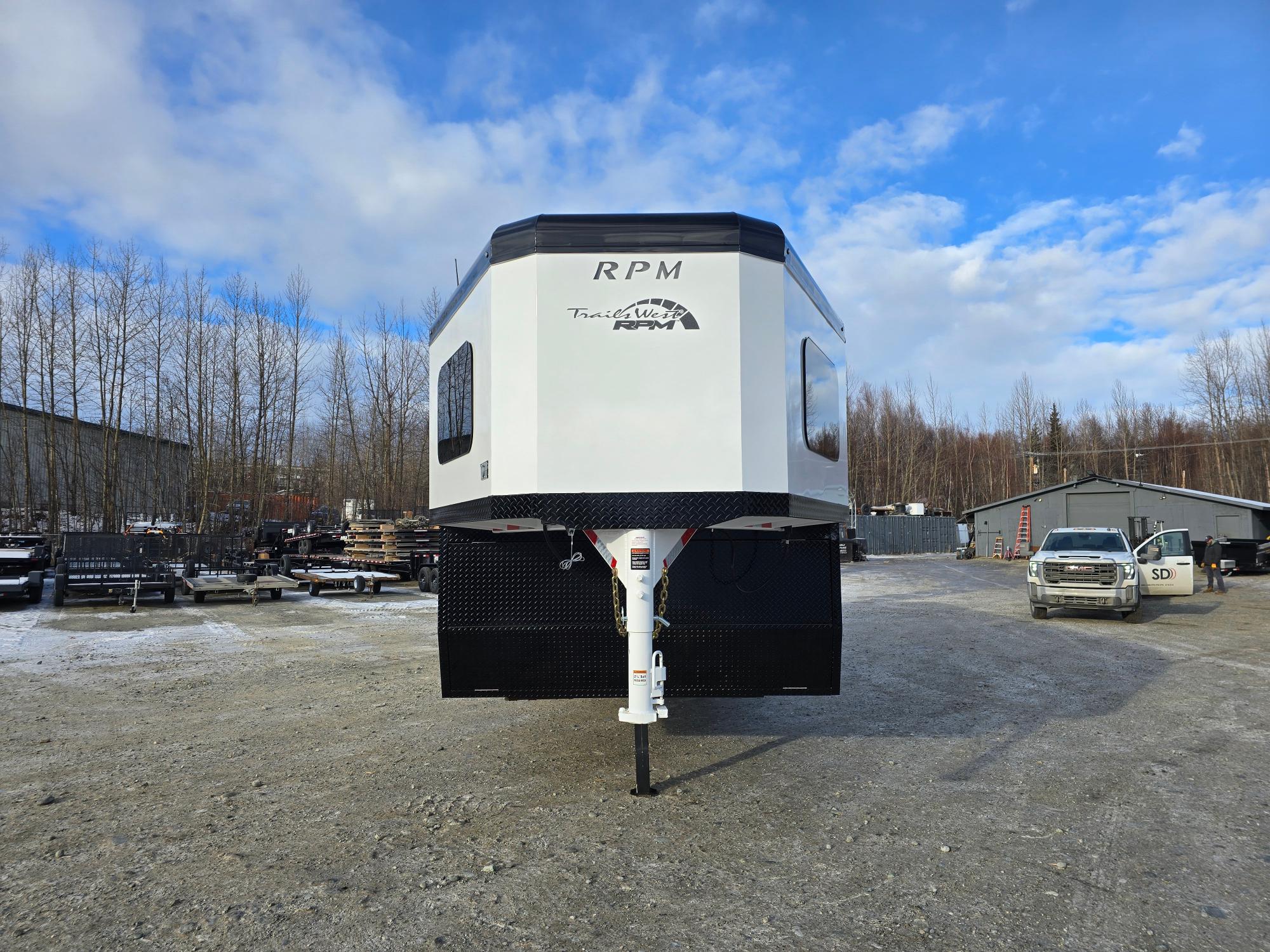 2026 trails west rpm 28' gooseneck enclosed trailer