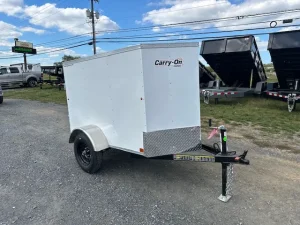enclosed cargo trailer 5 x 8 (single rear door)